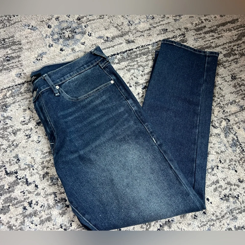 True Religion Men’s Geno Relaxed Slim Jeans 36